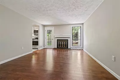 304 Cottingham Ct, Pittsburgh, PA 15101 - Photo 4