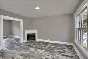 513 Franklin Ave, Ellwood City, PA 16117 - Photo 8