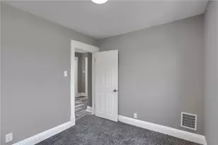 513 Franklin Ave, Ellwood City, PA 16117 - Photo 24
