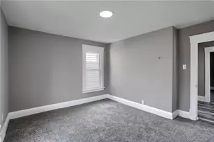 513 Franklin Ave, Ellwood City, PA 16117 - Photo 32