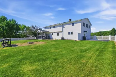 977 Barclay Rd, White Township, PA 15701 - Photo 6