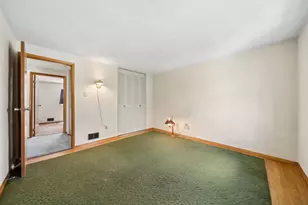 5696 Glen Hill Dr, Bethel Park, PA 15102 - Photo 24