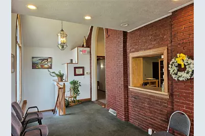 662 New Castle Rd, Franklin Township, PA 16001 - Photo 10