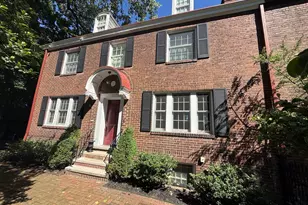 506 Roslyn Pl, Pittsburgh, PA 15232 - Photo 2