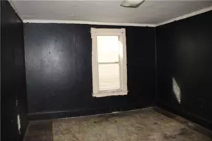 580 Thompson Ave, Donora, PA 15033 - Photo 8