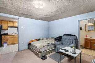 425 Braddock Rd, Pittsburgh, PA 15221 - Photo 26