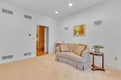 117 Highlandwood Dr, Brighton Township, PA 15009 - Photo 6
