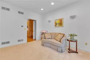 117 Highlandwood Dr, Brighton Township, PA 15009 - Photo 6