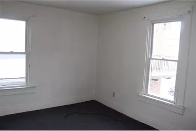 577 Linden Way, Donora, PA 15033 - Photo 8