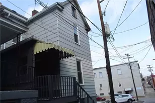 577 Linden Way, Donora, PA 15033 - Photo 2