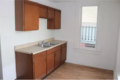577 Linden Way, Donora, PA 15033 - Photo 4