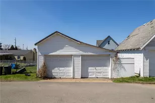 633 3rd St, Verona, PA 15147 - Photo 24