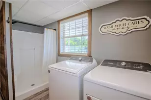 42 N Main St, Fairchance, PA 15436 - Photo 14