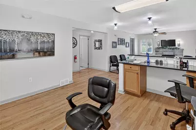 9150 Perry Hwy, Pittsburgh, PA 15237 - Photo 10
