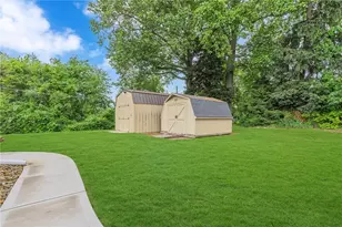 746 McLean St, Rochester, PA 15074 - Photo 30