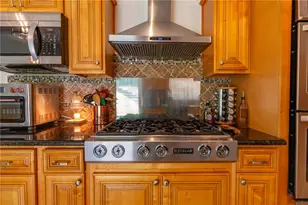 468 Cherokee Dr, Center Township, PA 16001 - Photo 12