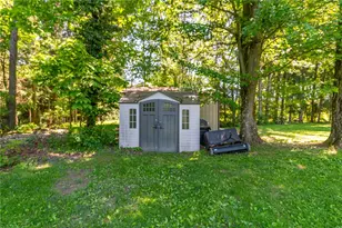 468 Cherokee Dr, Center Township, PA 16001 - Photo 34