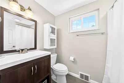 211 Elrose Dr, Ross Twp, PA 15237 - Photo 30