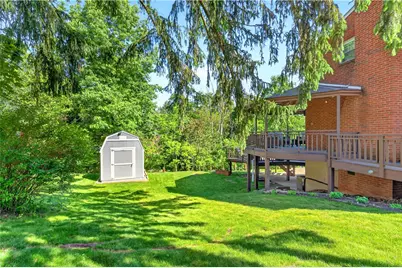 211 Elrose Dr, Ross Twp, PA 15237 - Photo 44