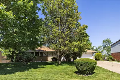 122 Northumberland Drive, Hempfield Township, PA 15642 - Photo 1