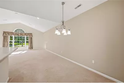 246 Stonegate Blvd, Hermitage, PA 16148 - Photo 10