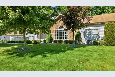 246 Stonegate Blvd, Hermitage, PA 16148 - Photo 1