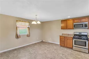 402 Highland St, Sewickley Township, PA 15637 - Photo 10