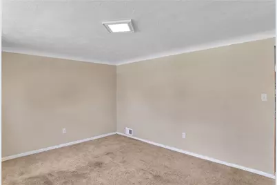 402 Highland Street, Sewickley Township, PA 15637 - Photo 14