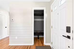 1560 Crestview Dr, Pittsburgh, PA 15237 - Photo 10