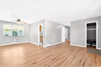 1560 Crestview Dr, Pittsburgh, PA 15237 - Photo 6