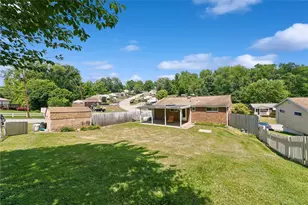 4879 Hialeah Dr, Pittsburgh, PA 15239 - Photo 26