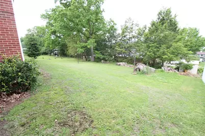 1110 Birch, Connellsville, PA 15425 - Photo 12