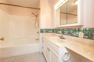421 N N Main St, Harrisville Boro, PA 16038 - Photo 24