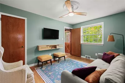 347 Carlton Rd, Bethel Park, PA 15102 - Photo 18
