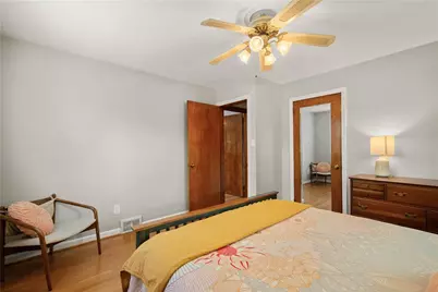 347 Carlton Rd, Bethel Park, PA 15102 - Photo 22