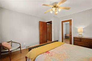 347 Carlton Rd, Bethel Park, PA 15102 - Photo 22
