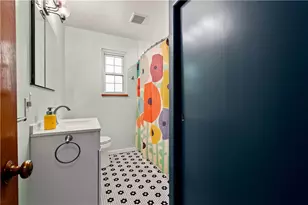 347 Carlton Rd, Bethel Park, PA 15102 - Photo 24