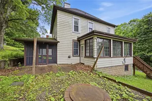989 Brownstown Rd, North Huntingdon, PA 15647 - Photo 24
