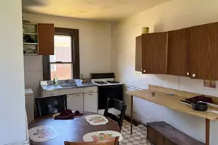 939 Meadow Ave, Charleroi Boro, PA 15022 - Photo 8