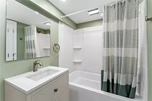 210 E Harbison Rd, Robinson Twp, PA 15205 - Photo 26