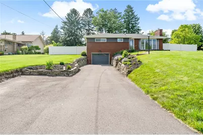 210 E Harbison Rd, Robinson Twp, PA 15205 - Photo 2