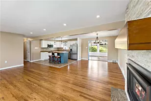 210 E Harbison Rd, Robinson Twp, PA 15205 - Photo 6