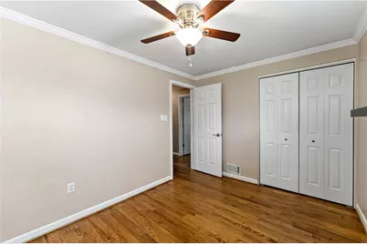 210 E Harbison Rd, Robinson Twp, PA 15205 - Photo 18