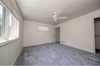 320 N Lakeside Dr, Canonsburg, PA 15317 - Photo 8
