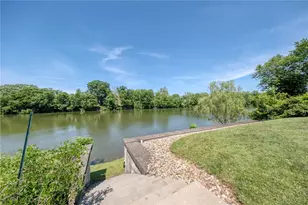 320 N Lakeside Dr, Canonsburg, PA 15317 - Photo 26