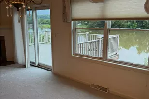 320 N Lakeside Dr, Canonsburg, PA 15317 - Photo 2