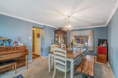 3804 Cynthia Dr, Pittsburgh, PA 15227 - Photo 16