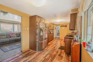 3804 Cynthia Dr, Pittsburgh, PA 15227 - Photo 12