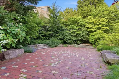 529 Jacksonia St, Pittsburgh, PA 15212 - Photo 46