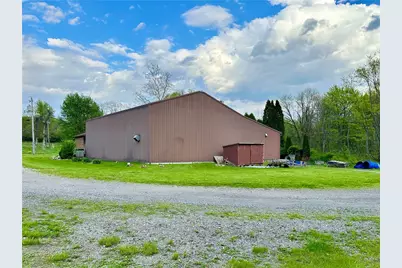 20 Henderson Ln, Shenango Township, PA 16105 - Photo 12